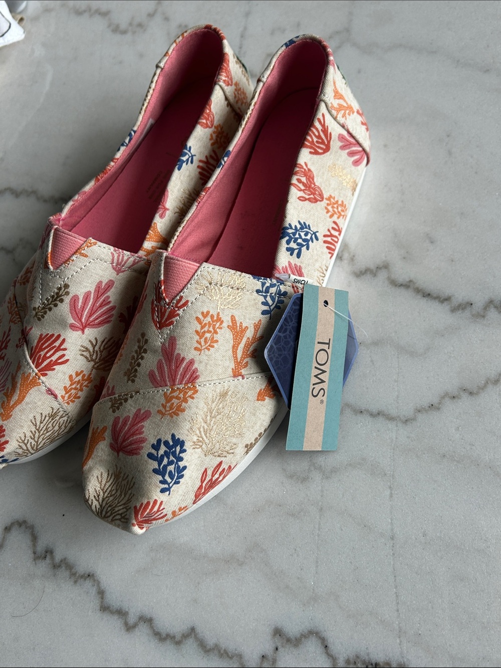 NEW Toms Women's Alpargata White Coral Reef Ortholite Slip On Size 7.5 - Picture 3 of 6